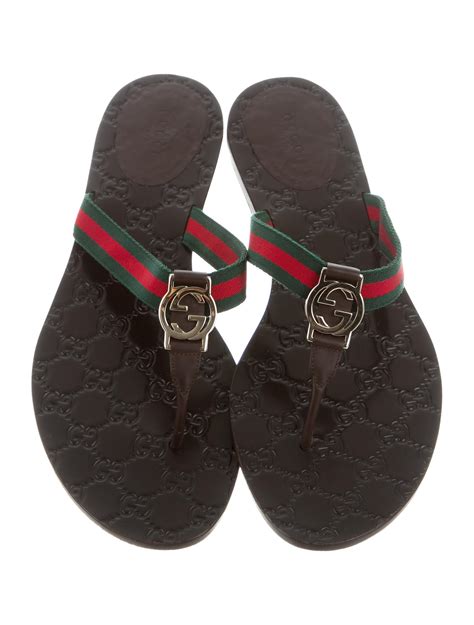 gucci ladies slides.